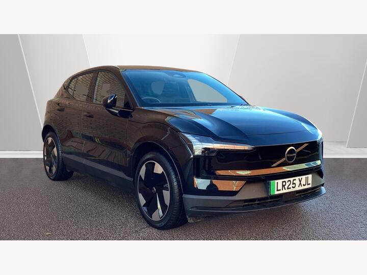Volvo EX30 Twin Performance 69kWh Plus Auto AWD 5dr