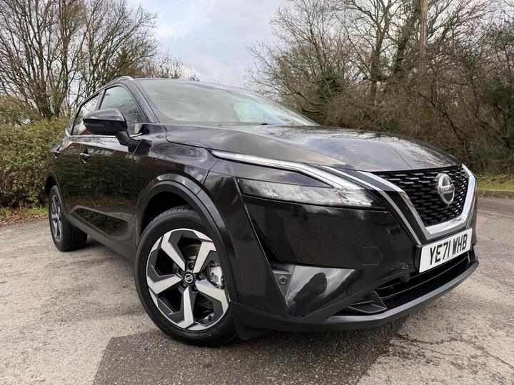 Nissan Qashqai 1.3 DIG-T MHEV N-Connecta XTRON Euro 6 (s/s) 5dr