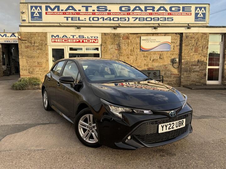 Toyota COROLLA 1.8 VVT-h Icon Tech CVT Euro 6 (s/s) 5dr