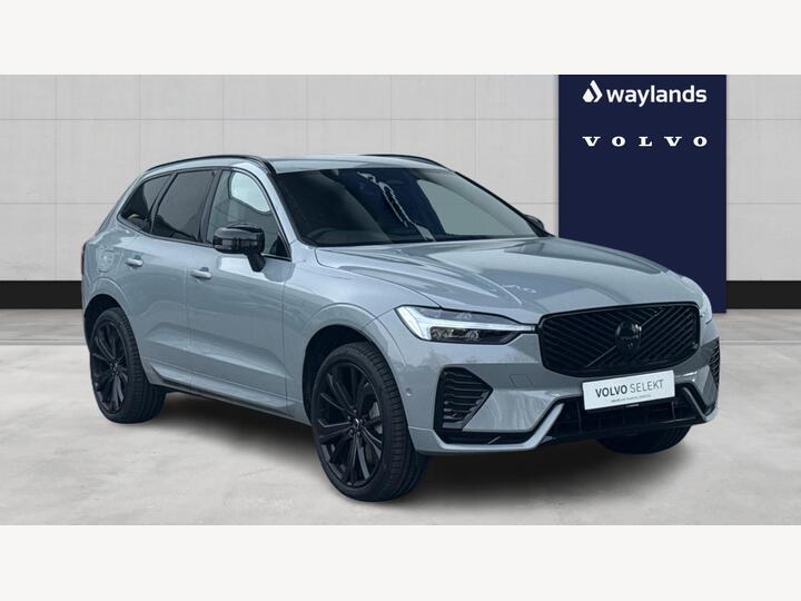 Volvo XC60 2.0 B5 MHEV Plus Black Edition Auto AWD Euro 6 (s/s) 5dr