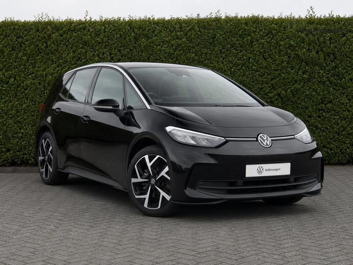 Volkswagen ID.3 Pure 52kWh Essential Auto 5dr