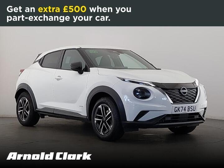 Nissan Juke 1.6 N-Connecta Auto Euro 6 5dr Nissan Juke 1.6 N-Connecta Auto Euro 6 5dr