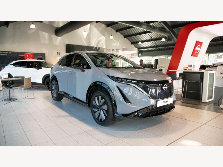 Nissan ARIYA 63kWh Evolve Auto 5dr 7.4kW Charger