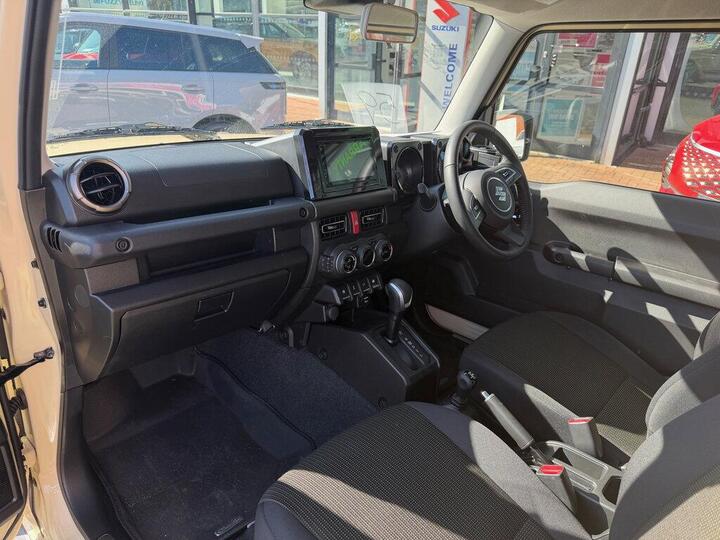 Suzuki Jimny Sierra ALLGRIP 1.5 4-Seater