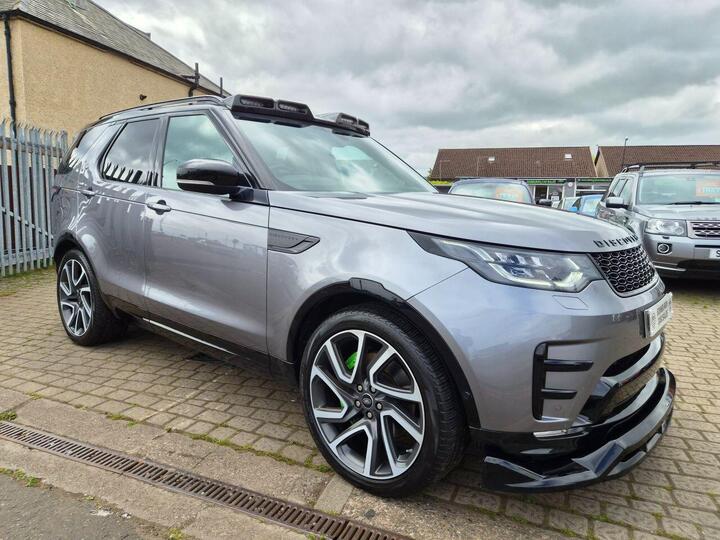 Land Rover DISCOVERY 3.0 SD V6 HSE Auto 4WD Euro 6 (s/s) 5dr Land Rover DISCOVERY 3.0 SD V6 HSE Auto 4WD Euro 6 (s/s) 5dr