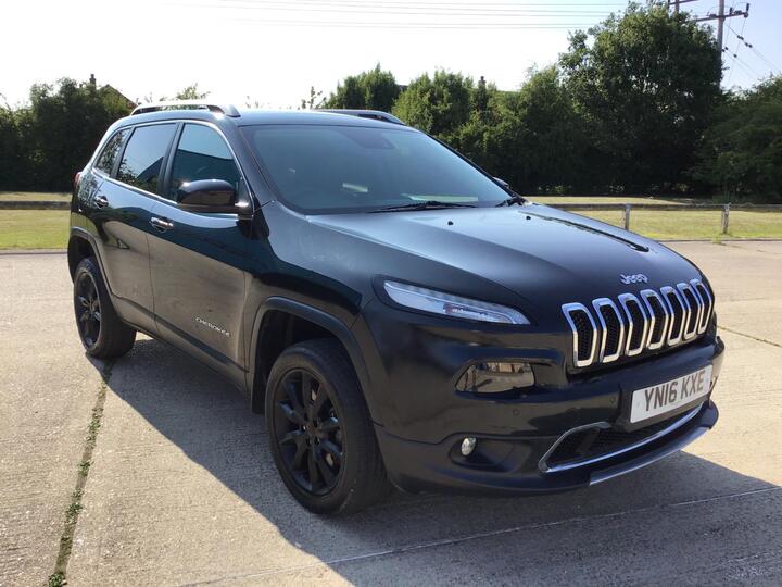 Jeep Cherokee 2.2 MultiJetII Limited Auto 4WD Euro 6 (s/s) 5dr Jeep Cherokee 2.2 MultiJetII Limited Auto 4WD Euro 6 (s/s) 5dr