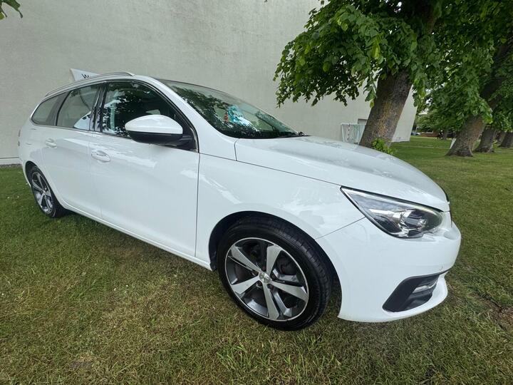 Peugeot 308 SW 1.2 PureTech Allure Euro 6 (s/s) 5dr