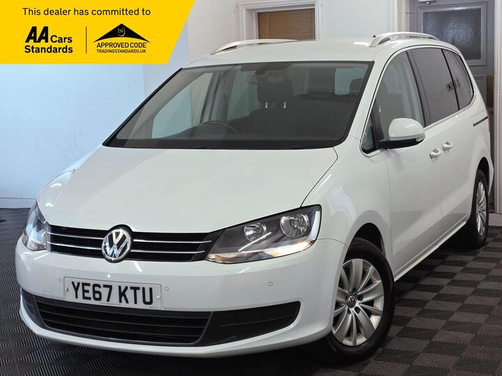 Volkswagen Sharan 2.0 TDI SE Nav DSG Euro 6 (s/s) 5dr