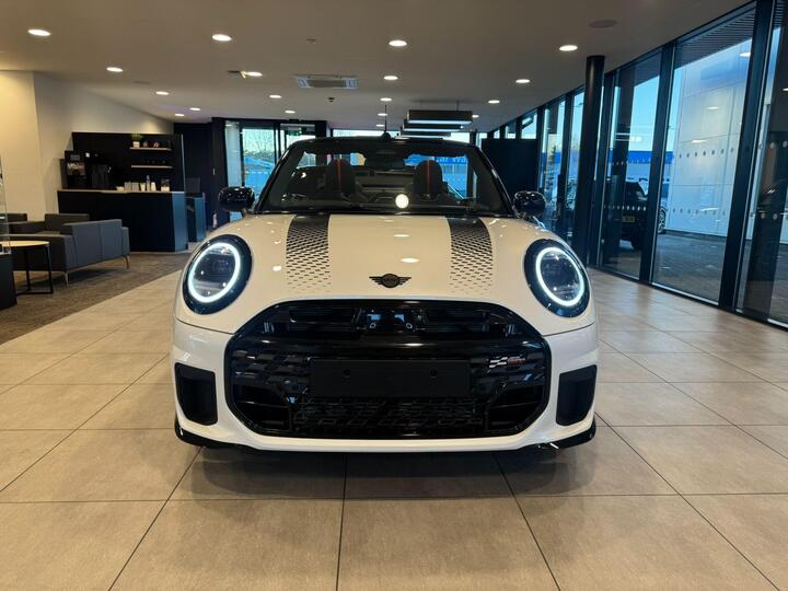 MINI Cooper Convertible 2.0S Sport Steptronic Euro 6 (s/s) 2dr