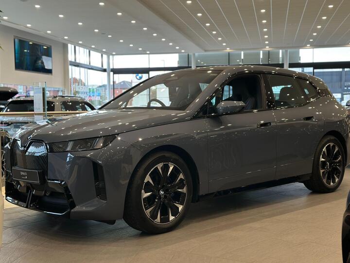 BMW IX 45 100.6kWh M Sport Auto XDrive 5dr (11kW Charger)