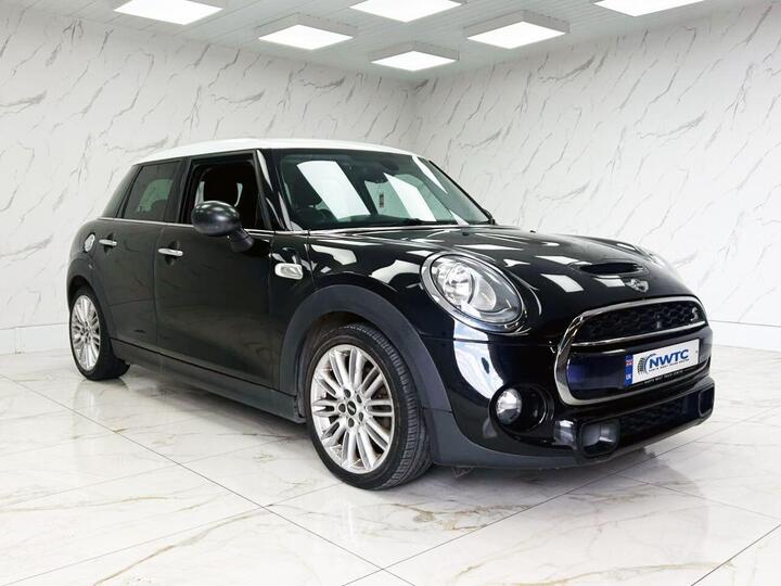 MINI HATCH 2.0 Cooper SD Euro 6 (s/s) 5dr