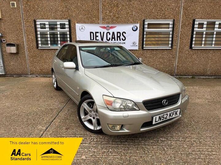 Lexus IS 2.0 200 SE 4dr