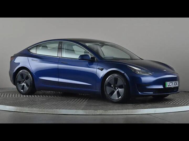 Tesla Model 3 Standard Range Plus Auto RWD 4dr