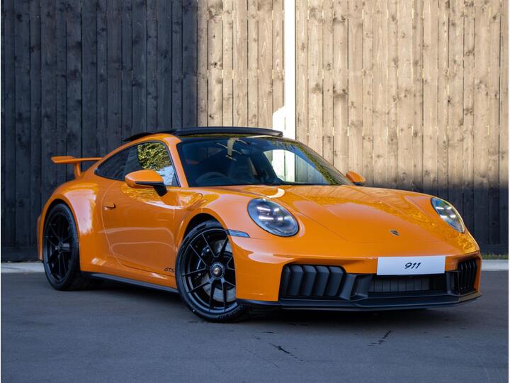 Porsche 911 3.6 T-Hybrid 992 Carrera GTS PDK Euro 6 (s/s) 2dr