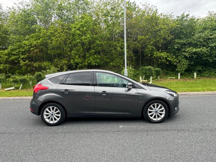 Ford Focus 1.5 TDCi Titanium Powershift Euro 6 (s/s) 5dr
