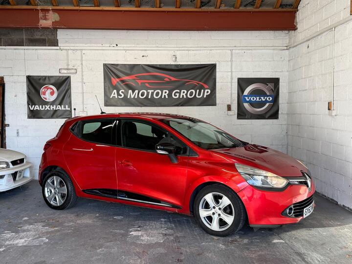 Renault Clio 1.2 16V Dynamique MediaNav Euro 5 5dr