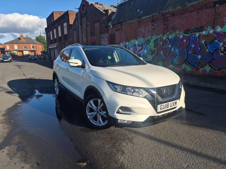 Nissan Qashqai 1.6 DCi N-Connecta XTRON Euro 6 (s/s) 5dr