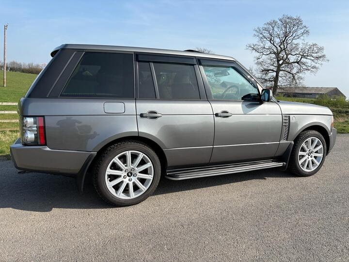 Land Rover Range Rover 4.4 TD V8 Vogue Auto 4WD Euro 5 5dr