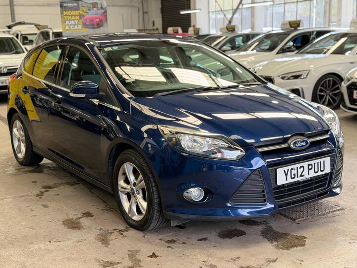 Ford Focus 1.6 Zetec Euro 5 5dr