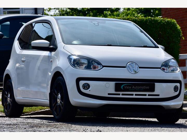 Volkswagen UP! 1.0 BlueMotion Tech High Up! Euro 5 (s/s) 3dr Volkswagen UP! 1.0 BlueMotion Tech High Up! Euro 5 (s/s) 3dr