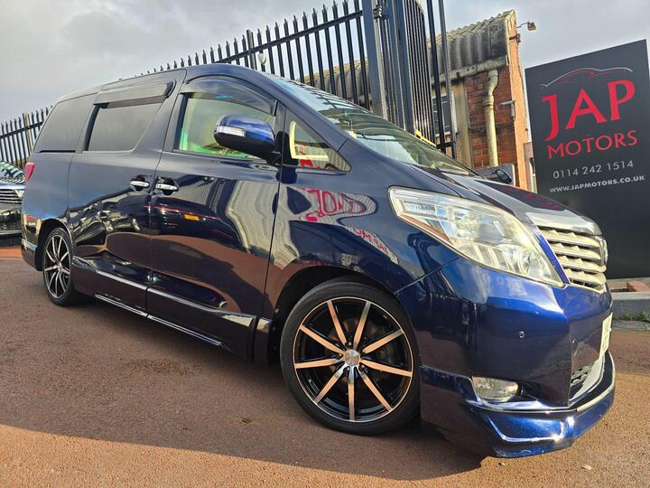 Toyota Alphard 7 SEATER 2.4