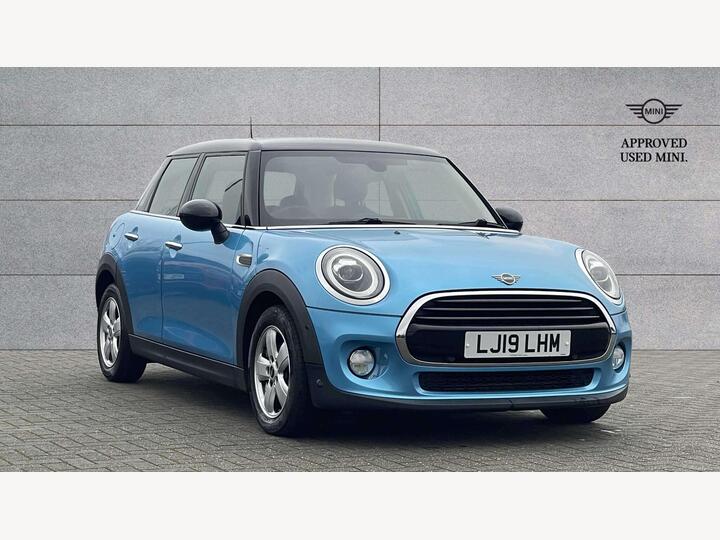 MINI Hatch 1.5 Cooper Classic Steptronic Euro 6 (s/s) 5dr