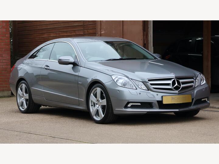 Mercedes-Benz E Class 1.8 E250 CGI BlueEfficiency SE Tiptronic Euro 5 2dr