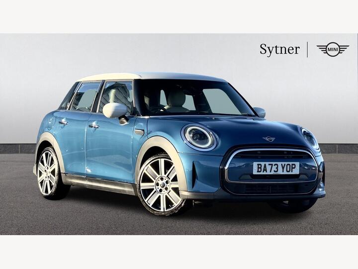 MINI Hatch 1.5 Cooper Exclusive Steptronic Euro 6 (s/s) 5dr