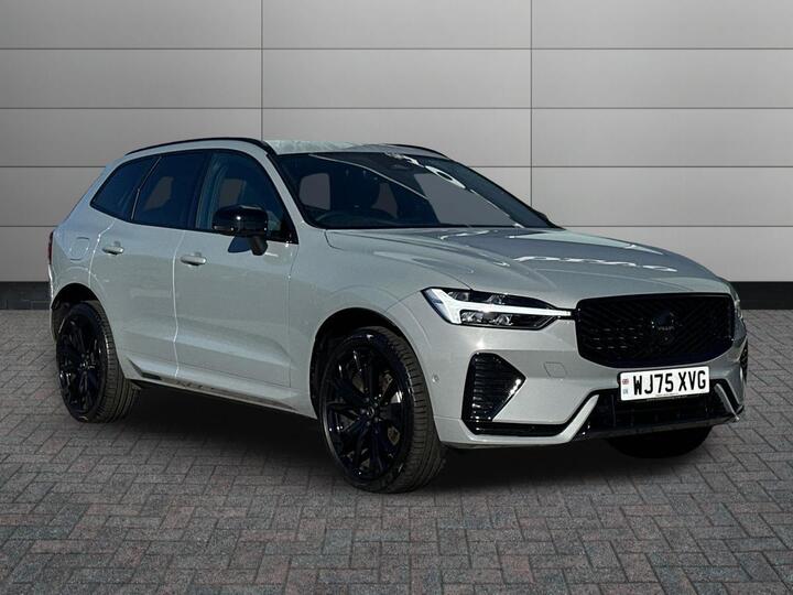 Volvo XC60 2.0 B5 MHEV Plus Black Edition Auto AWD Euro 6 (s/s) 5dr