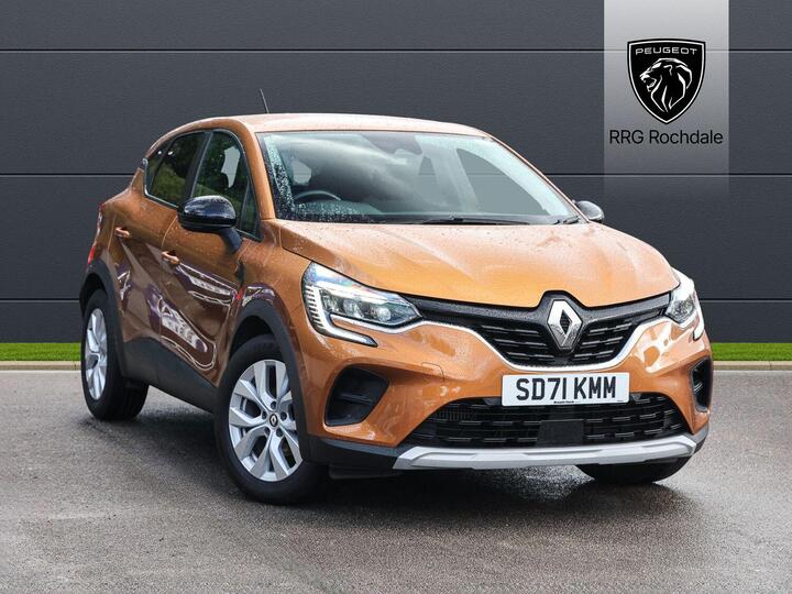 Renault Captur 1.0 TCe Iconic Euro 6 (s/s) 5dr Renault Captur 1.0 TCe Iconic Euro 6 (s/s) 5dr