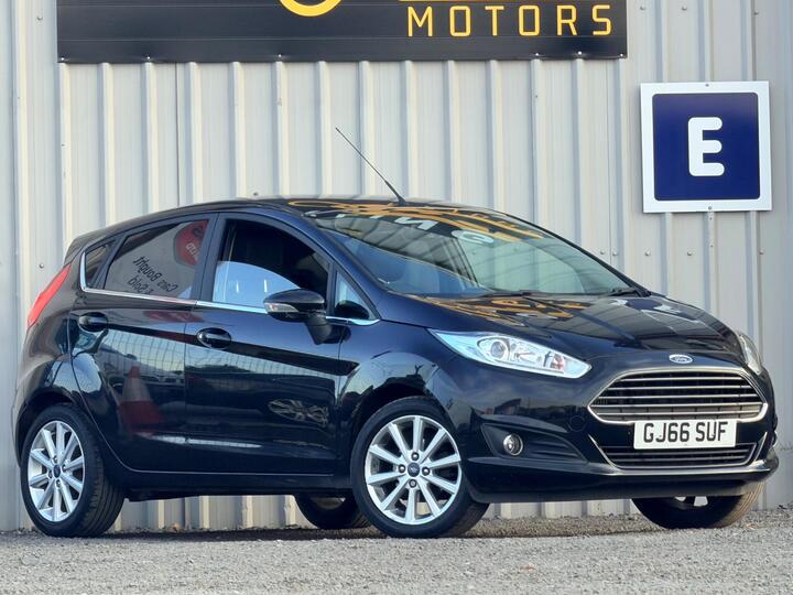 Ford Fiesta 1.0T EcoBoost Titanium Euro 6 (s/s) 5dr