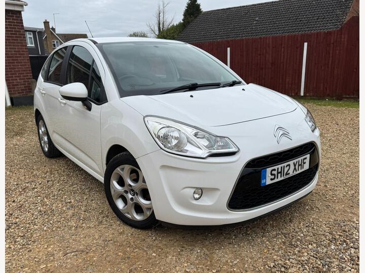 Citroen C3 1.4i White Euro 5 5dr Citroen C3 1.4i White Euro 5 5dr