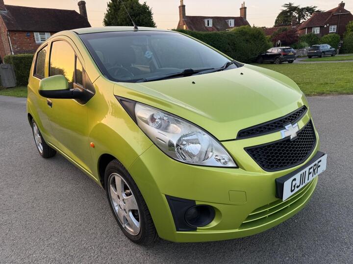 Chevrolet Spark 1.0i Euro 5 5dr