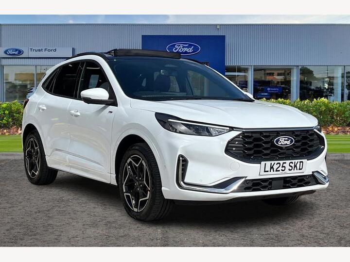 Ford Kuga 2.5 Duratec 14.4kWh ST-Line X CVT Euro 6 (s/s) 5dr