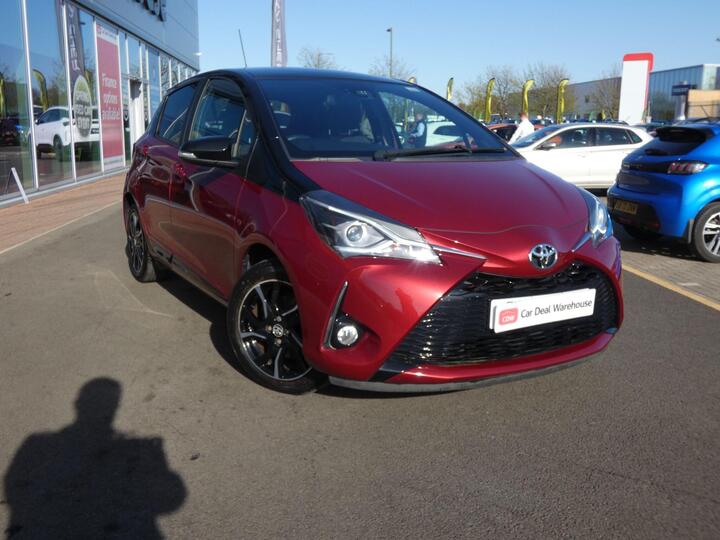Toyota Yaris 1.5 VVT-i Grey Bi-Tone Euro 6 5dr