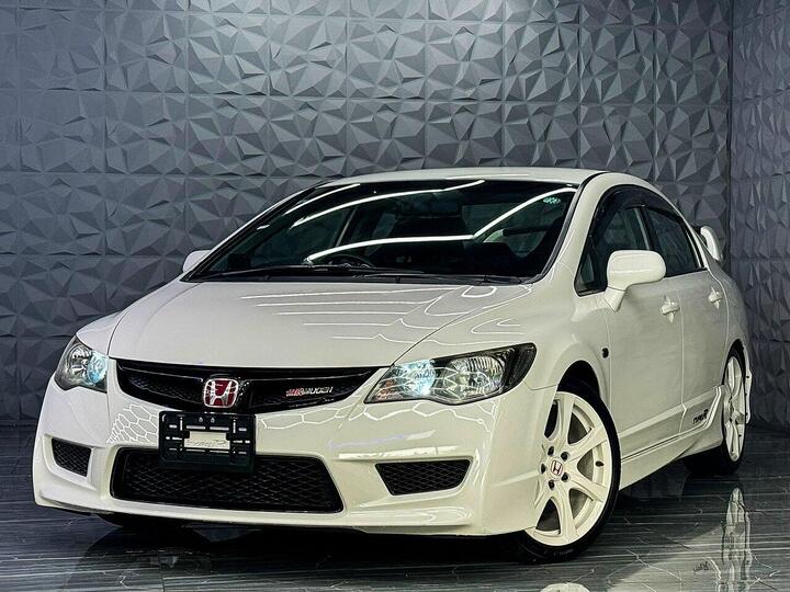 Honda Civic FD2 Type R 2.0 4dr Saloon Petrol