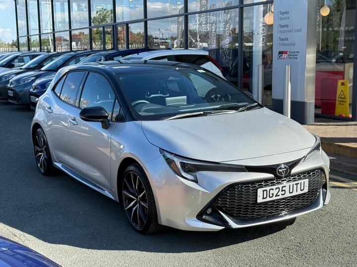 Toyota Corolla 1.8 VVT-h GR SPORT CVT Euro 6 (s/s) 5dr Toyota Corolla 1.8 VVT-h GR SPORT CVT Euro 6 (s/s) 5dr