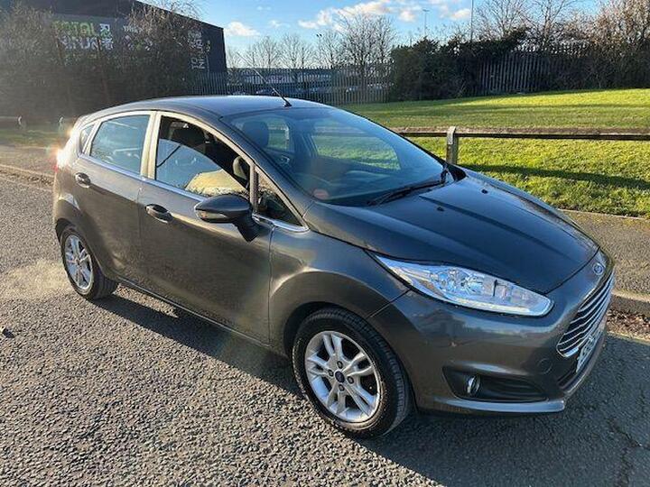 Ford Fiesta 1.25 Zetec Euro 6 5dr
