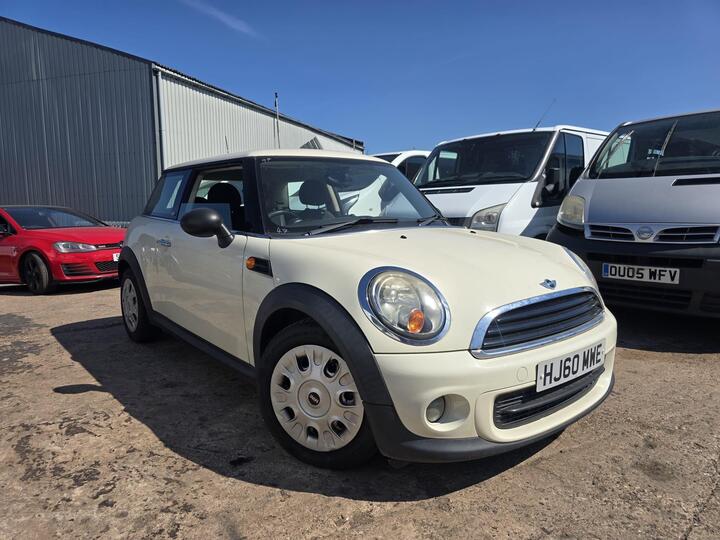 MINI Hatch 1.6 First Euro 5 3dr