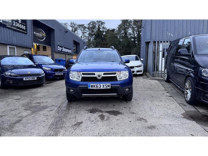 Dacia Duster 1.5 DCi Laureate Euro 5 5dr Dacia Duster 1.5 DCi Laureate Euro 5 5dr