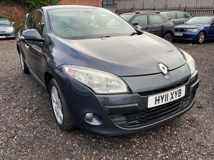 Renault Megane 1.9 DCi Dynamique TomTom Euro 5 5dr