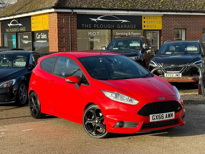 Ford Fiesta 1.6T EcoBoost ST-3 Euro 6 3dr