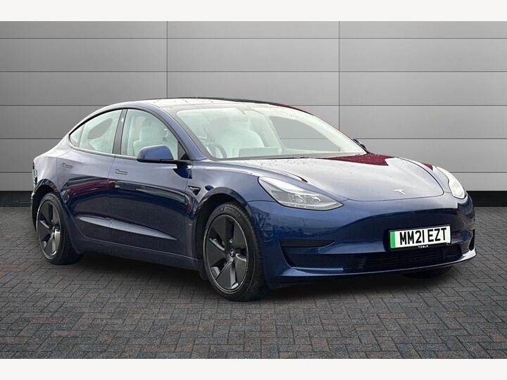 Tesla Model 3 Standard Range Plus Auto RWD 4dr