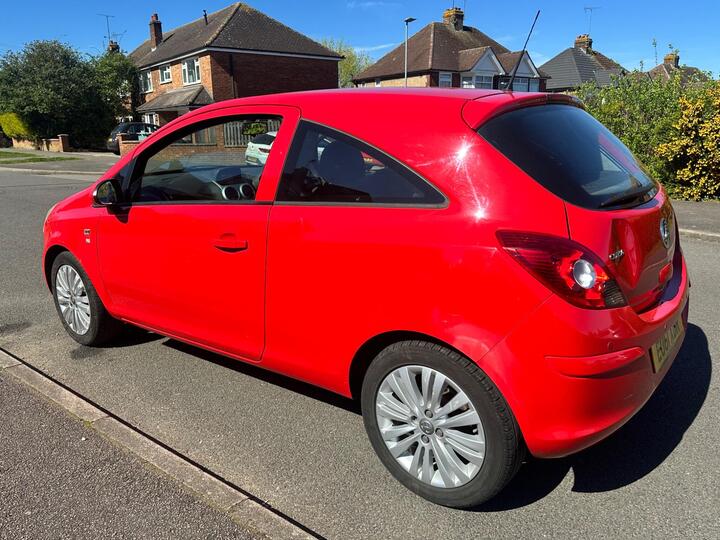 Vauxhall Corsa 1.2 16V Excite Euro 5 3dr (A/C)