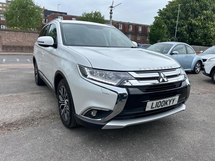 Mitsubishi Outlander 2.2 DI-D 4 Auto 4WD Euro 6 5dr