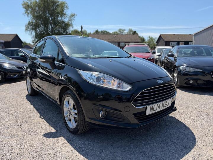 Ford Fiesta 1.0T EcoBoost Zetec Euro 5 (s/s) 5dr