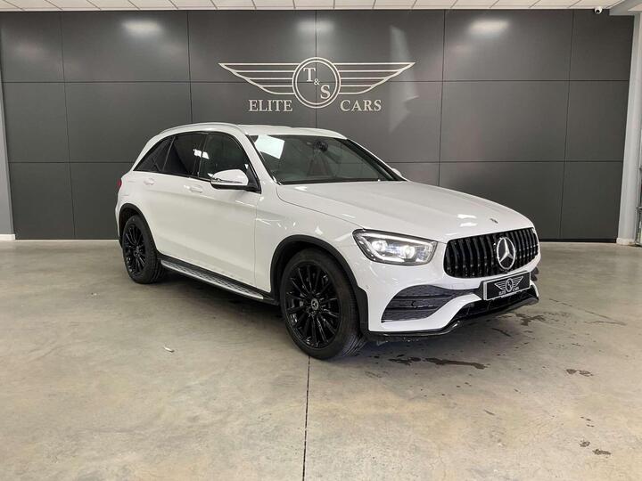 Mercedes-Benz GLC 2.0 GLC220d AMG Line (Premium) G-Tronic+ 4MATIC Euro 6 (s/s) 5dr Mercedes-Benz GLC 2.0 GLC220d AMG Line (Premium) G-Tronic+ 4MATIC Euro 6 (s/s) 5dr