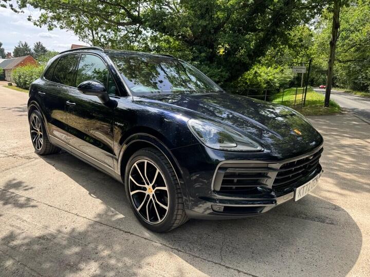 Porsche CAYENNE 3.0 V6 E-Hybrid 17.9kWh TiptronicS 4WD Euro 6 (s/s) 5dr (3.6kW Charger)