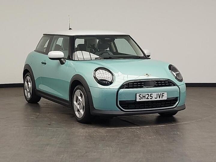 MINI Cooper 1.5C Classic Steptronic Euro 6 (s/s) 3dr