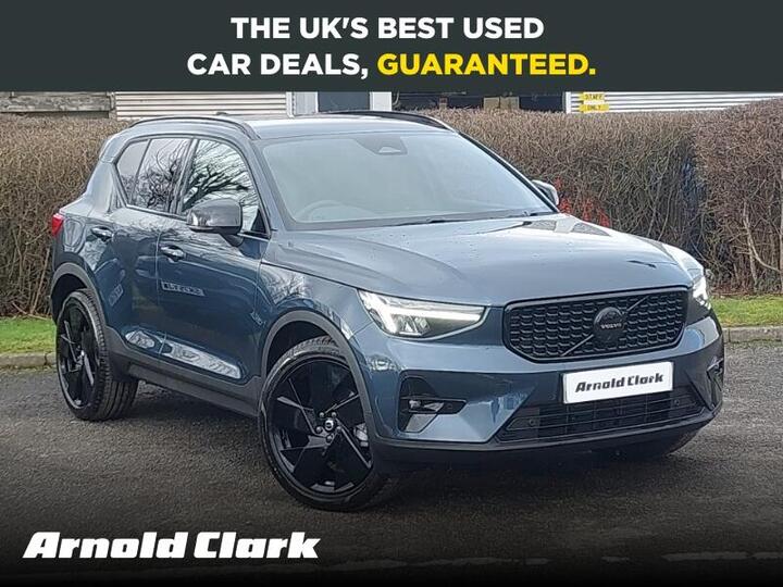 Volvo XC40 2.0 B3 MHEV Plus Black Edition DCT Auto Euro 6 (s/s) 5dr